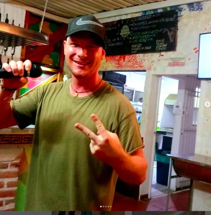Hostel Santa Marta エクステリア 写真